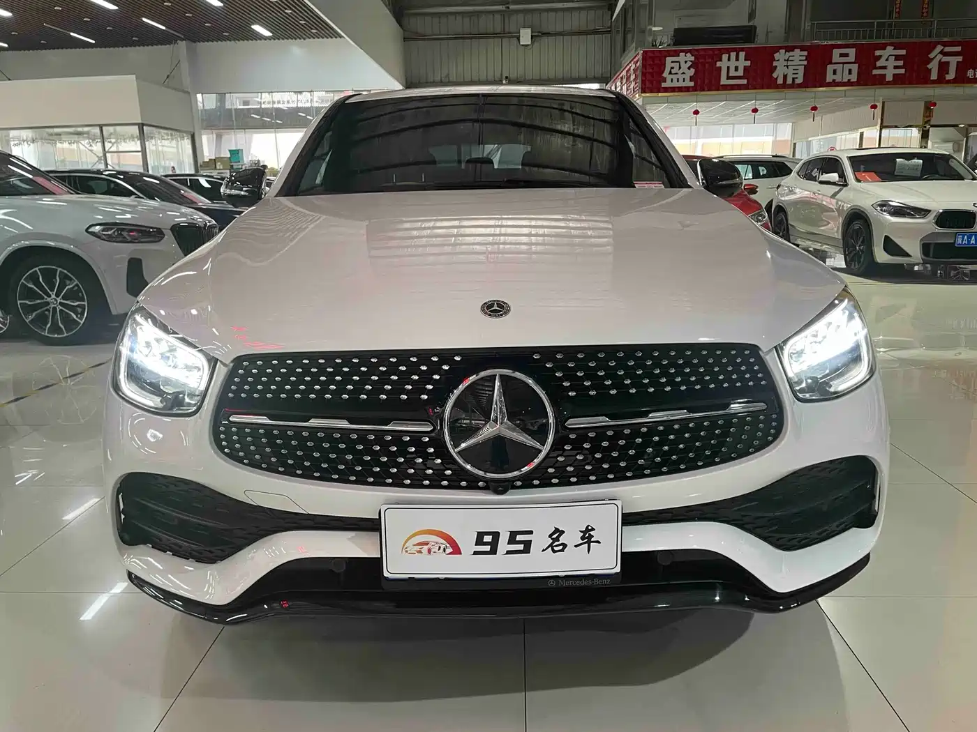 Mercedes-Benz GLC Coupe 2020 GLC 260 4MATIC Coupe SUV фото 2