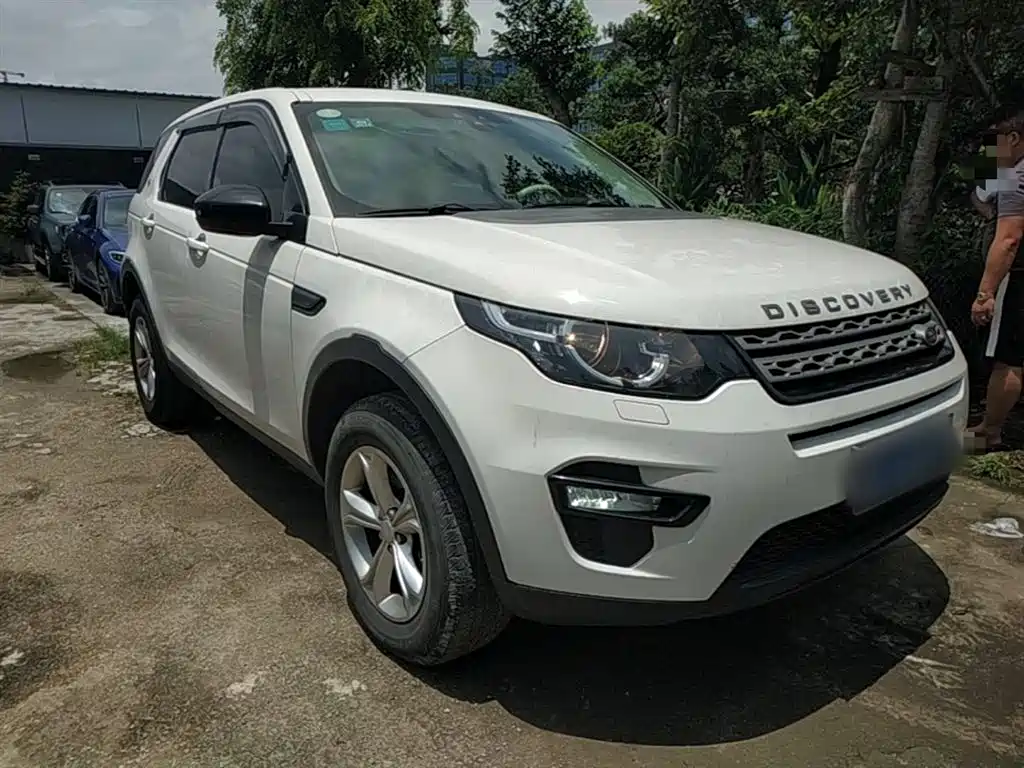 Land Rover Discovery Sport 2017 2.0T PURE фото 4