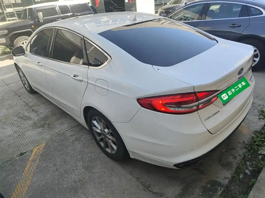 FORD MONDEO