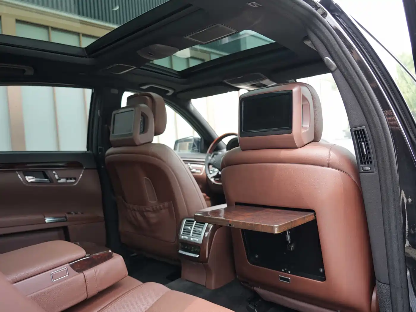Mercedes-Benz S-Class 2012 S 350 L Grand Edition фото 25