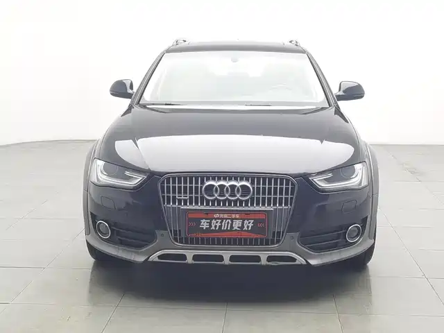 Audi A4 (Import) 2014 40 TFSI allroad quattro plus — фото 3