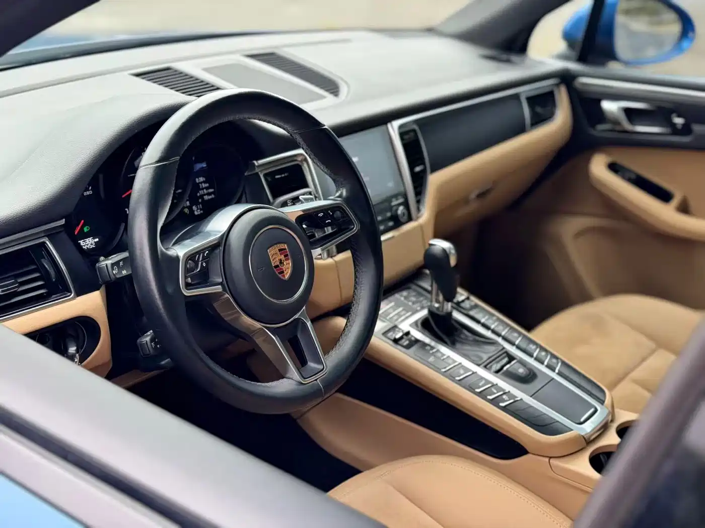Porsche Macan 2017 Macan 2.0T фото 14
