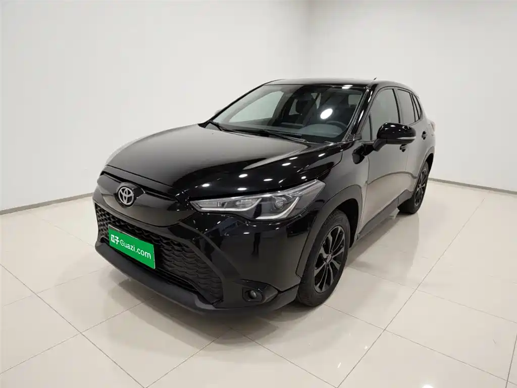 Toyota Frontlander 2023 2.0L CVT Leading Edition