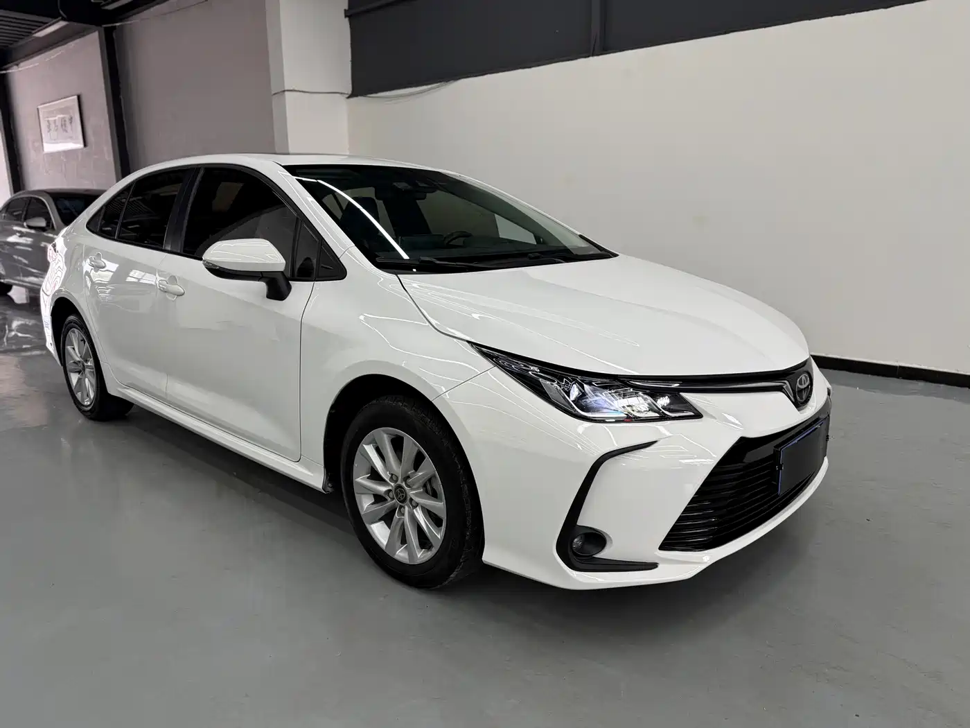Toyota Corolla 2023 1.2T Elite Edition фото 3