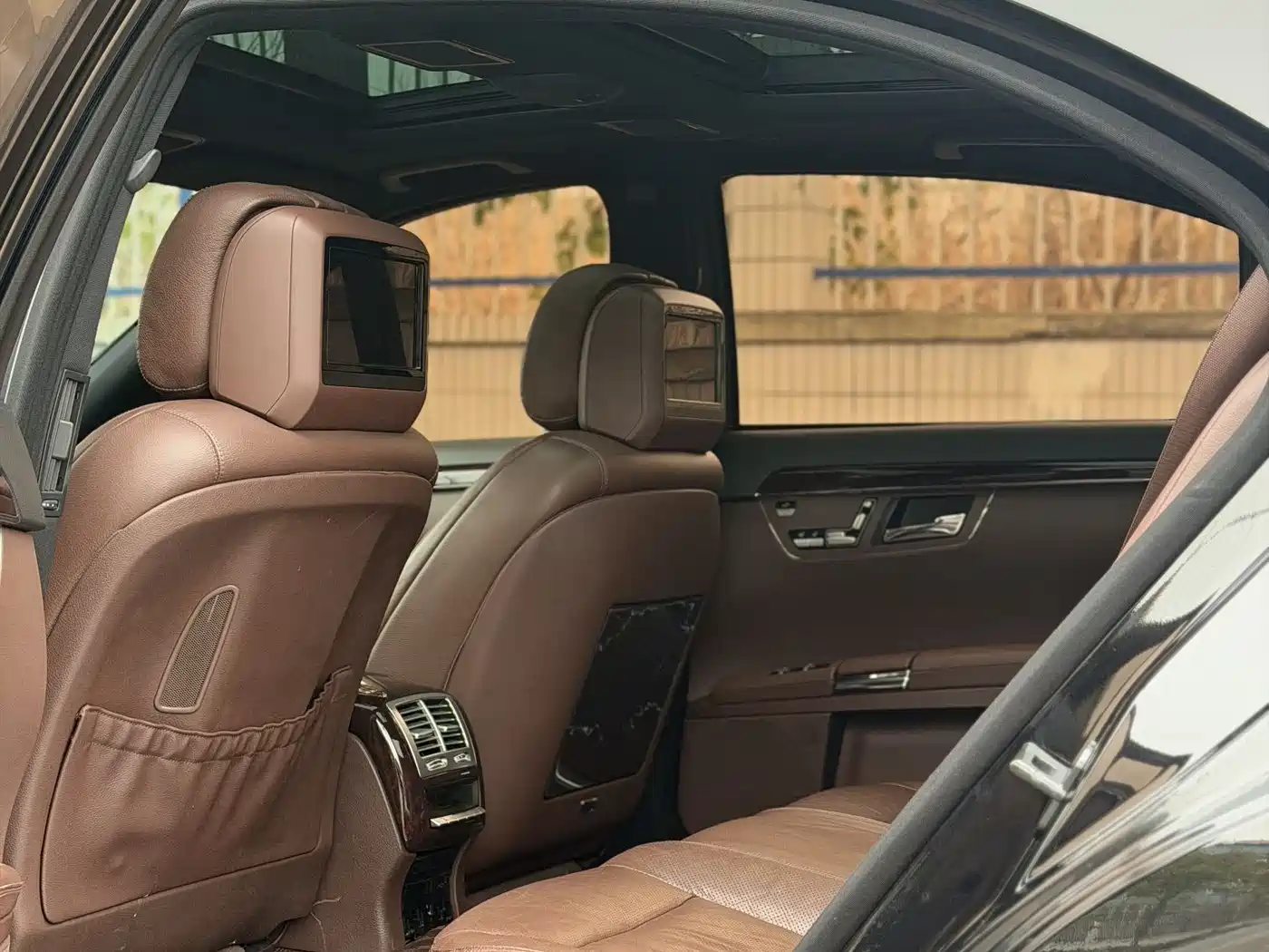 Mercedes-Benz S-Class 2012 S 350 L Grand Edition фото 7