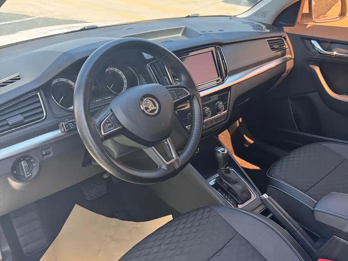 Škoda Kamiq 2018 1.5L Automatic Comfort Version China V фото 9