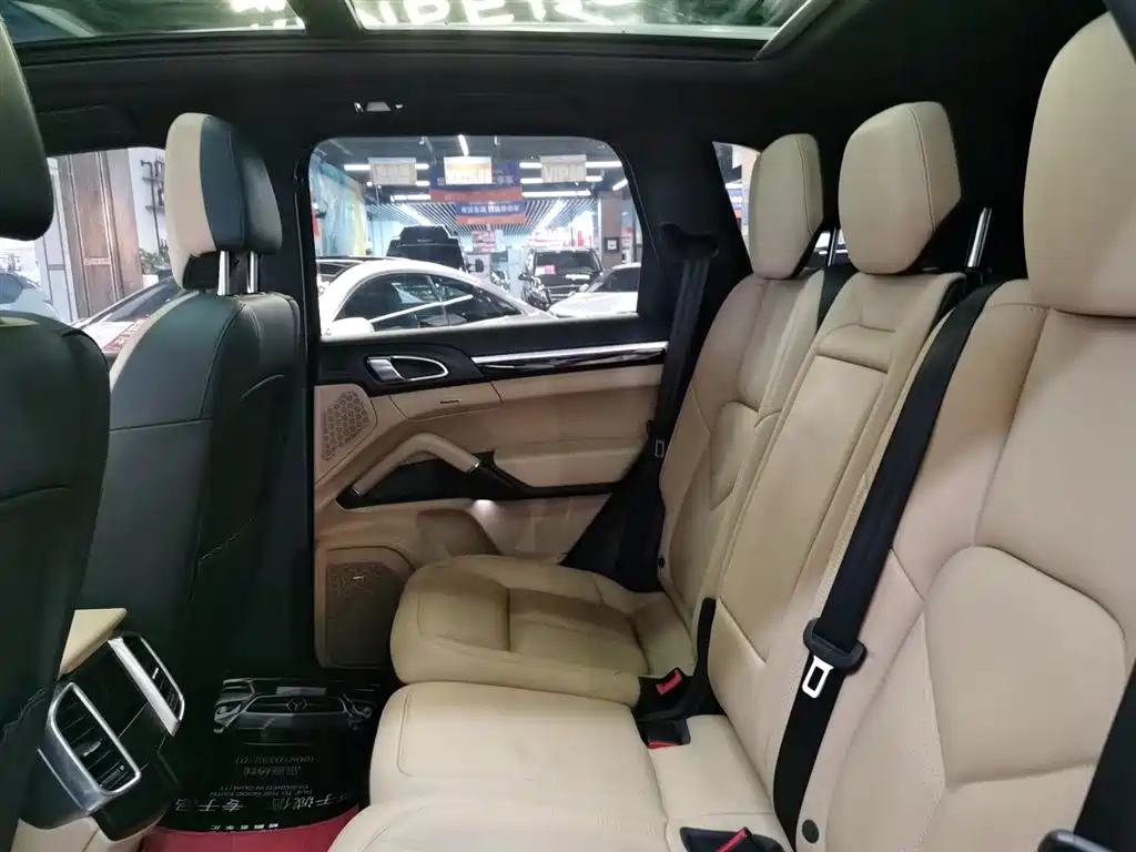Porsche Cayenne 2015 Cayenne 3.0T фото 10