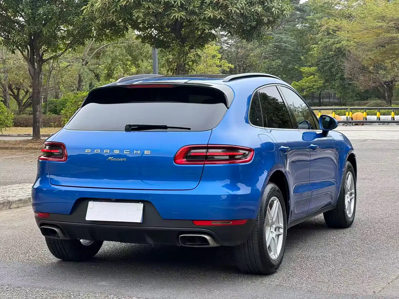 Porsche Macan 2017 Macan 2.0T фото 9