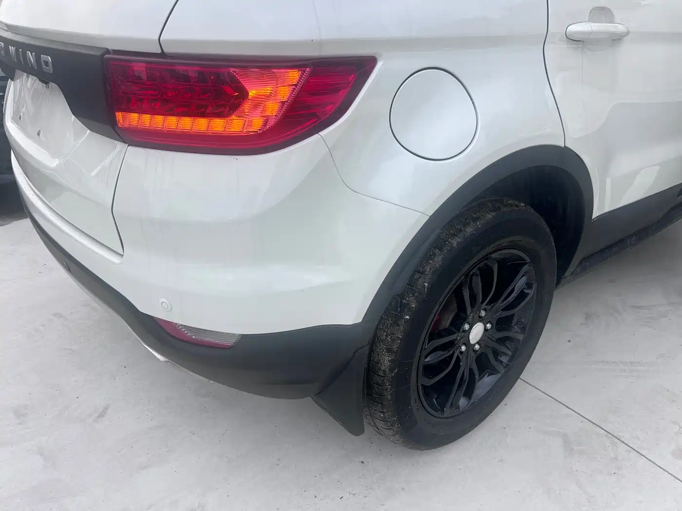 Landwind X7 2016 2015 2.0T Panorama Premium Edition