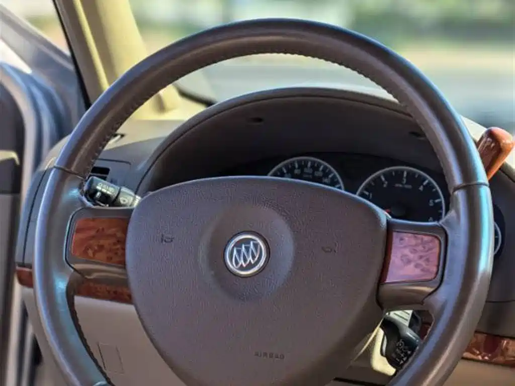 Buick GL8 2006 Model GL8 3.0L LT Luxury Edition фото 8