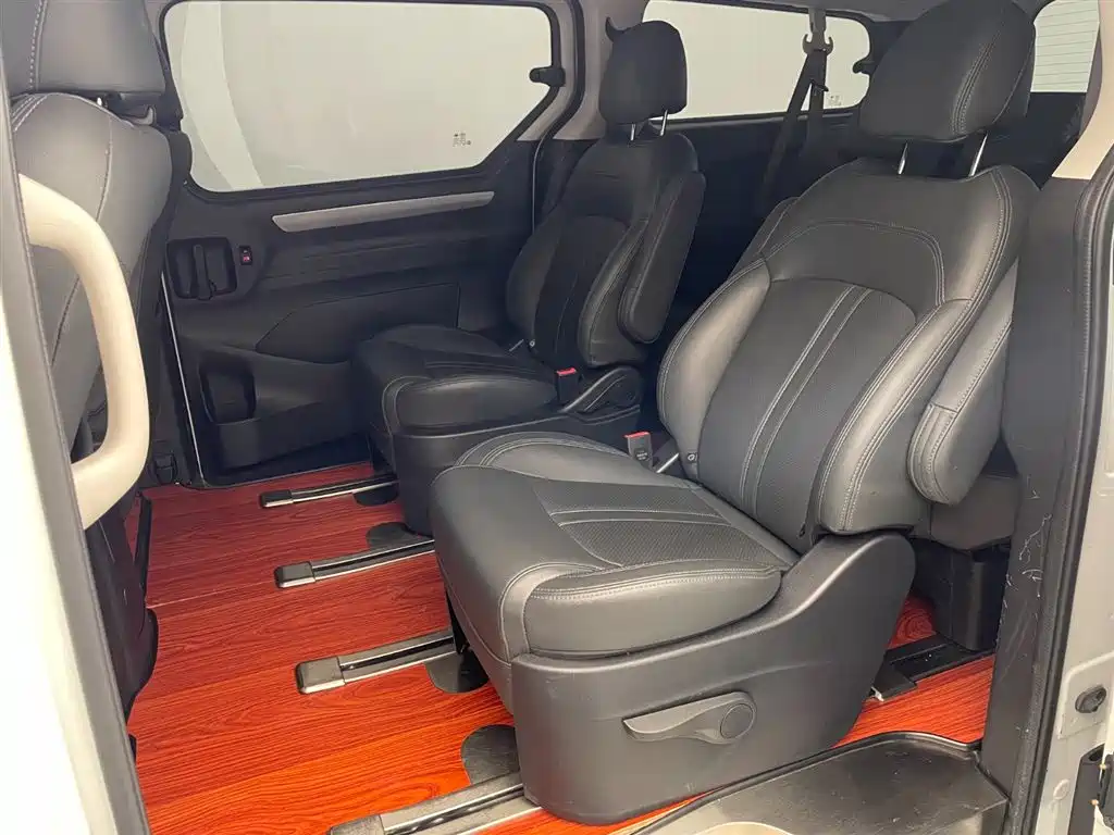 SAIC MAXUS CHASE G10