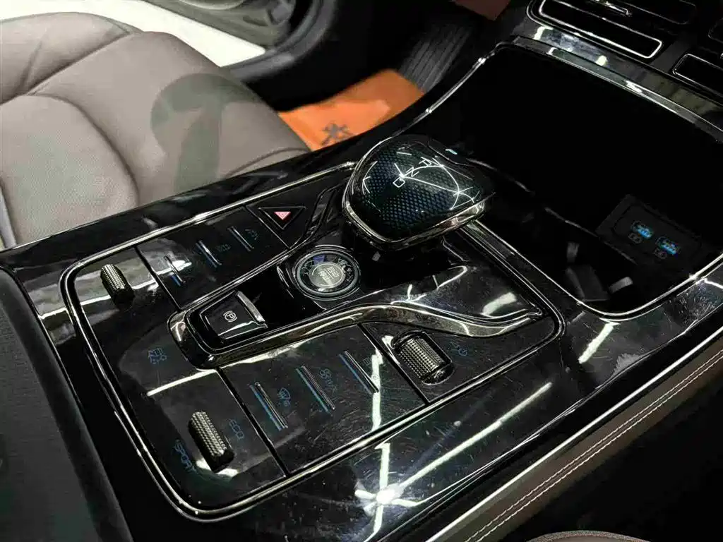 BYD Han 2020 DM AWD Performance Luxury Edition фото 23