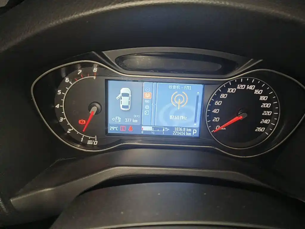 Ford Mondeo Zhisheng 2011 2011 2.0L GTDi200 Luxury