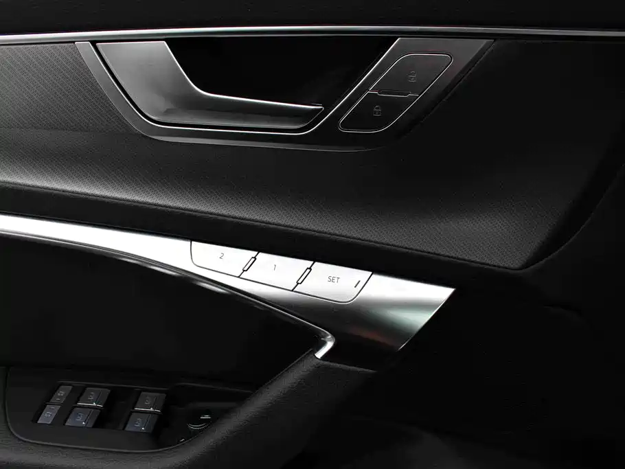 Audi A7 2023 Model 45 TFSI Premium Selection Edition фото 14