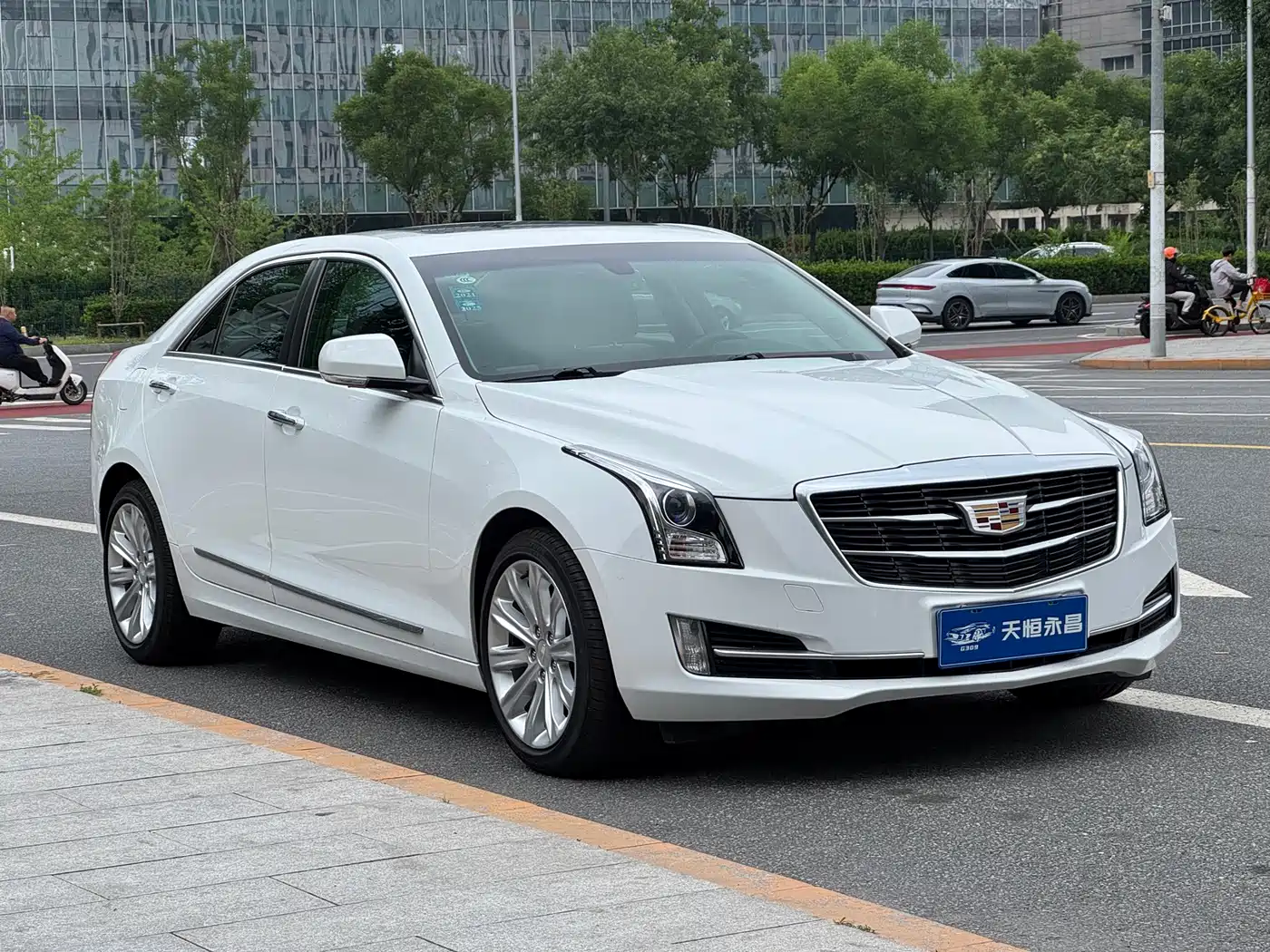 Cadillac ATS-L 2017 28T Fashion фото 3