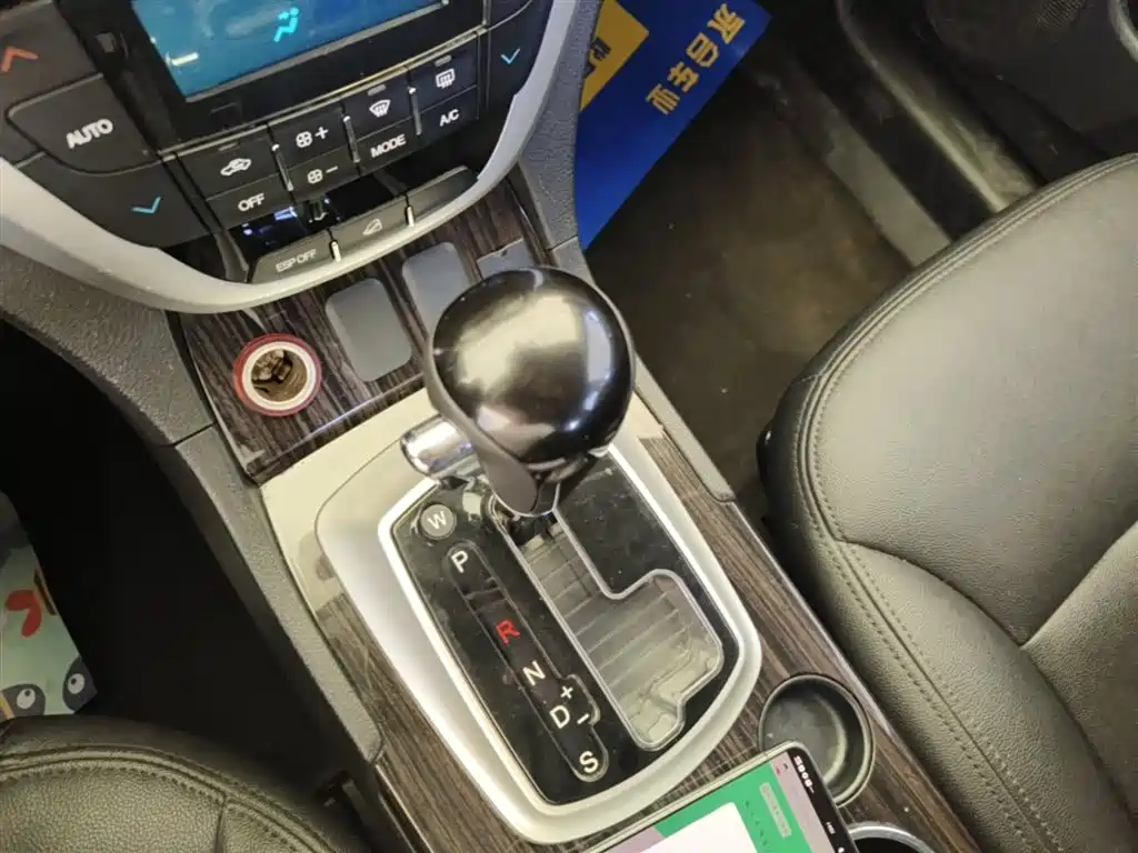 GAC Trumpchi Trumpchi GS5 Super 2015 2.0L Automatic 2WD Comfort Edition фото 14