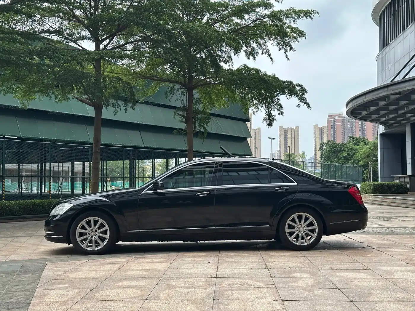 Mercedes-Benz S-Class 2010 S 300 L Business фото 6