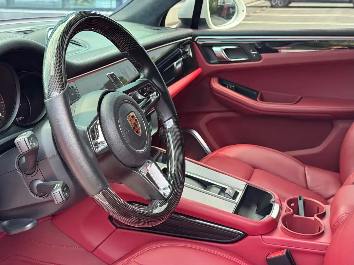 Porsche Macan 2018 Macan 2.0T фото 8