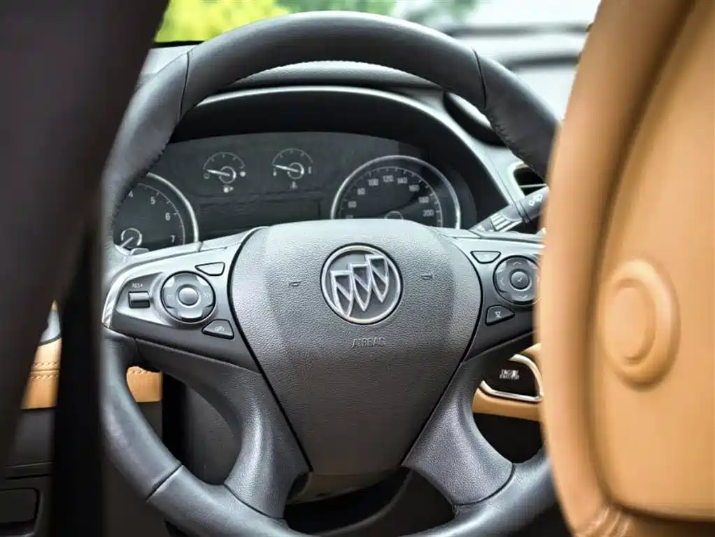 Buick LaCrosse 2016 20T Elite Type фото 8