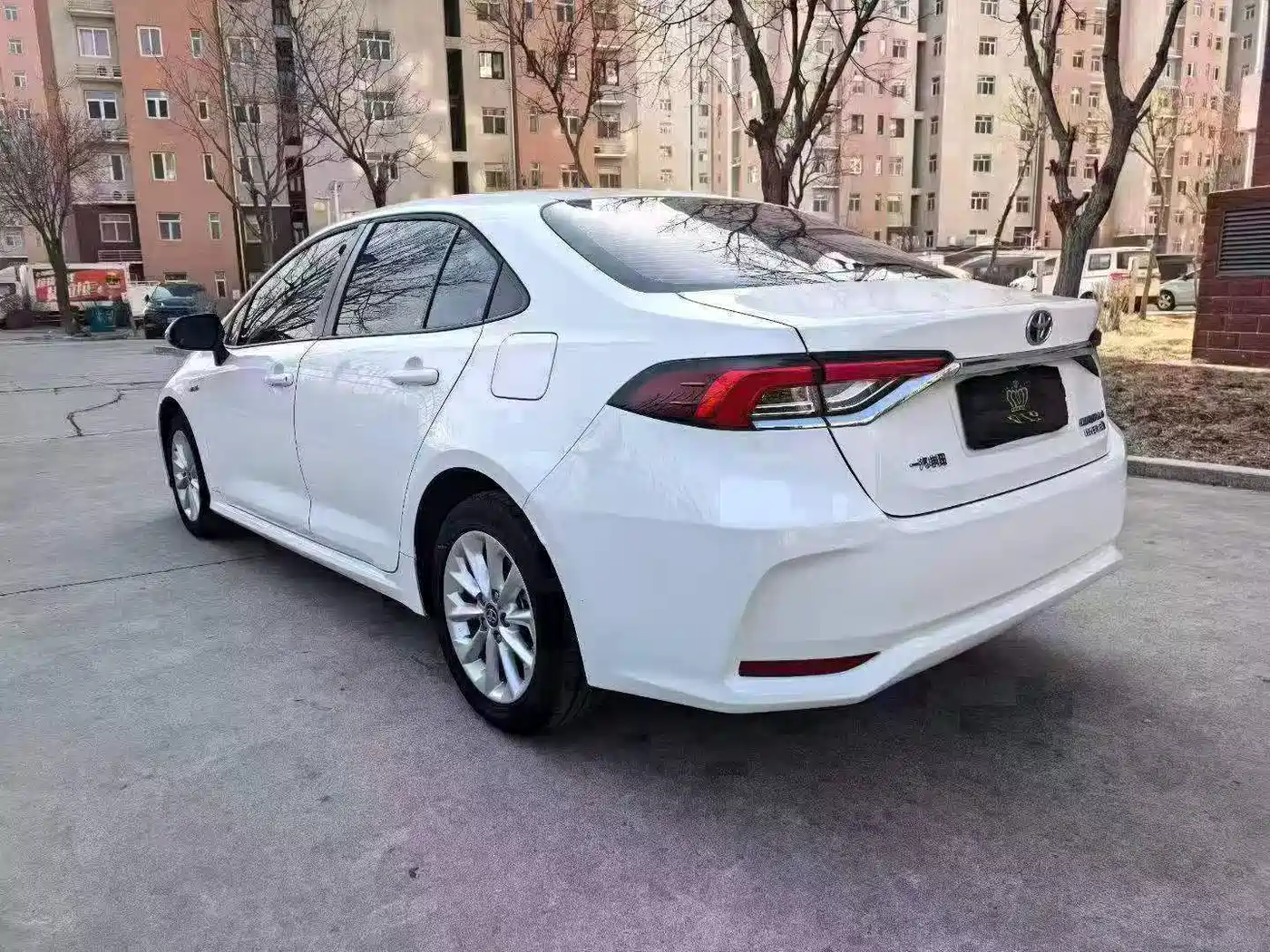 Toyota Corolla 2023 1.8L Smart Hybrid Dual Engine Elite Edition фото 4