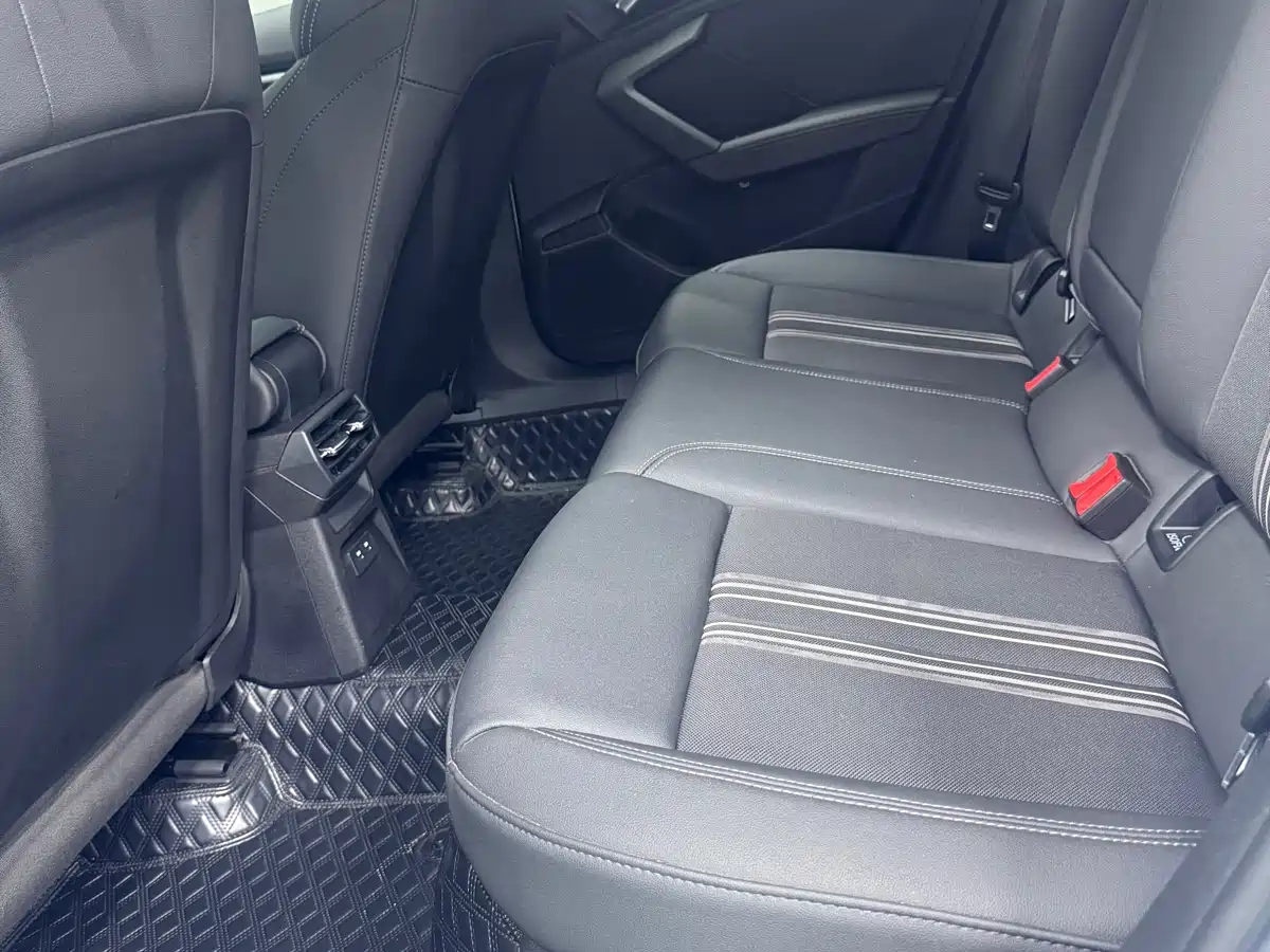 Audi A3 2023 A3L Limousine 35 TFSI Fashion Sport фото 13