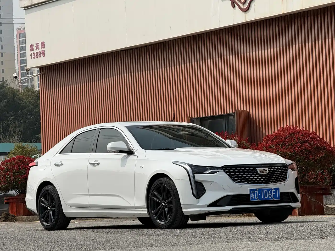 CADILLAC CT4