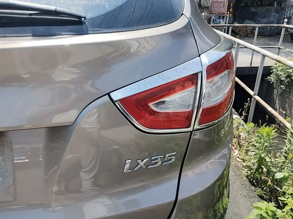 Hyundai Beijing Hyundai ix35 2013 2.0L Auto 2WD Smart GLS China IV фото 8