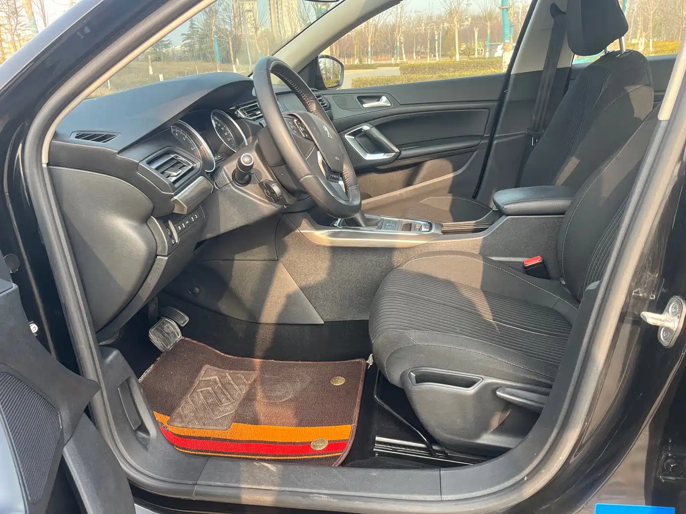 Peugeot 408 2018 350THP Automatic Luxury Edition фото 5