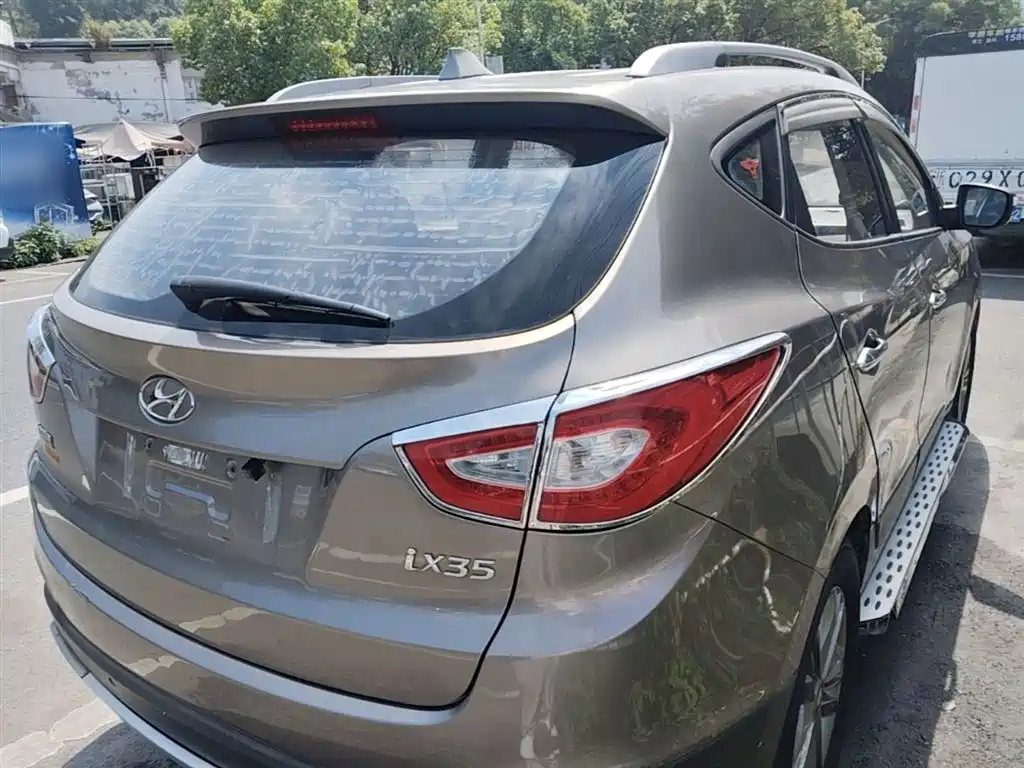 Hyundai Beijing Hyundai ix35 2013 2.0L Auto 2WD Smart GLS China IV фото 7