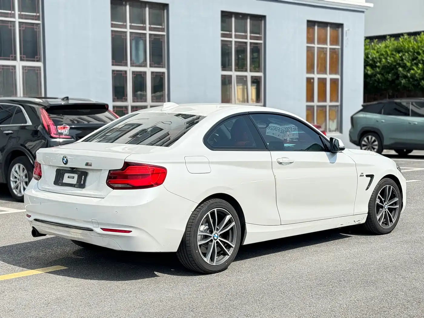 BMW 2 Series (Import) 2018 220i Sport Design Package фото 4