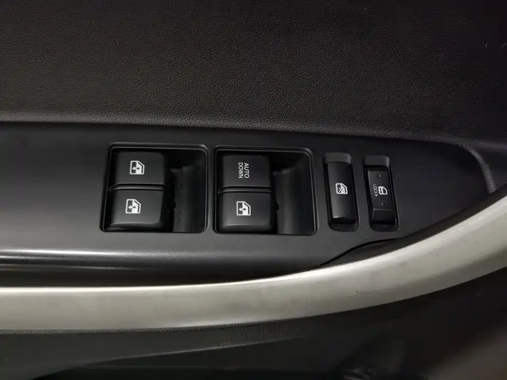 Фото 9 - Changan CS35