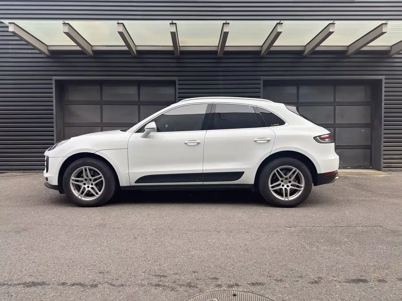 Porsche Macan 2018 Macan 2.0T фото 5