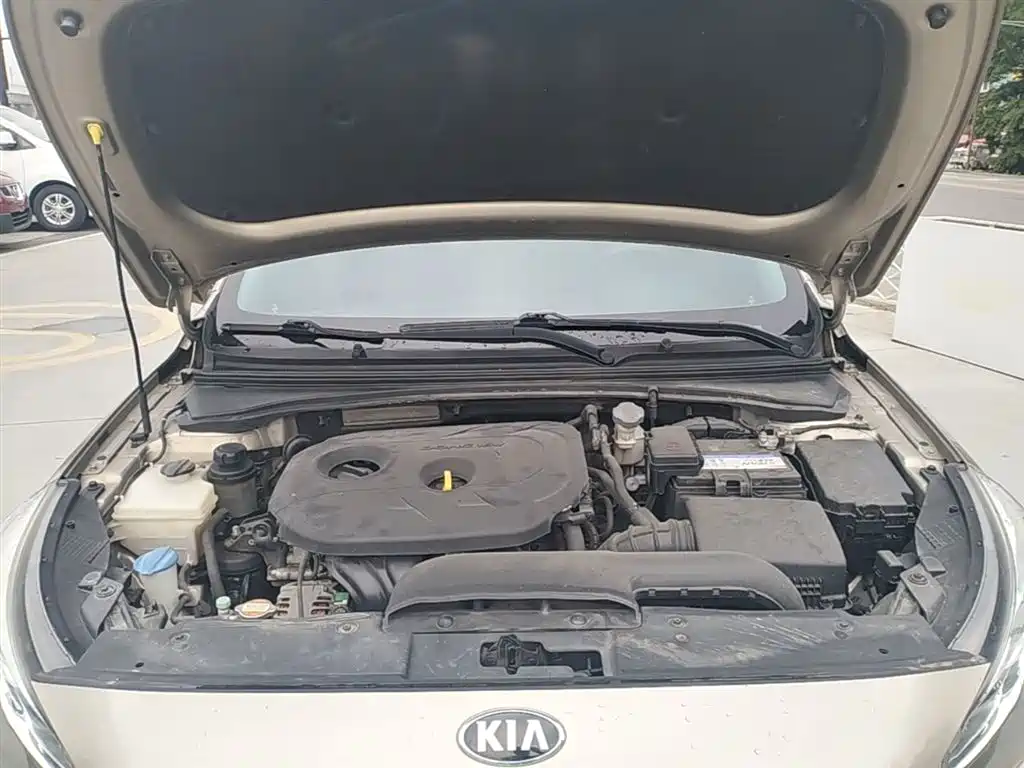 Kia K4 2015 1.8L Automatic GLS Special фото 20