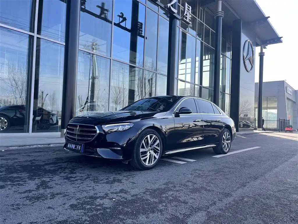Mercedes-Benz E-Class 2024 E 300 L Fashion