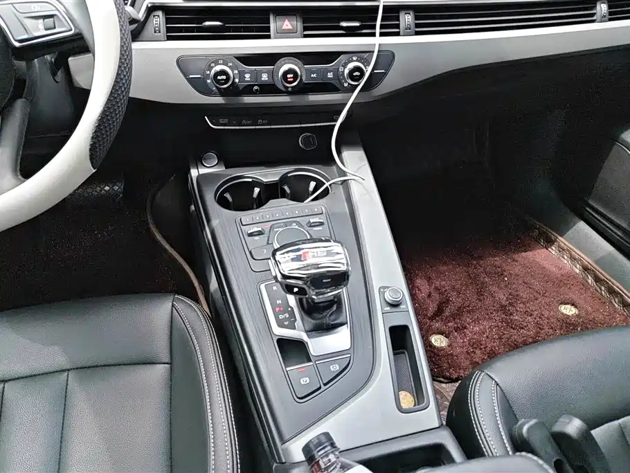Audi A4L 2017 Plus 40 TFSI Progressive фото 16