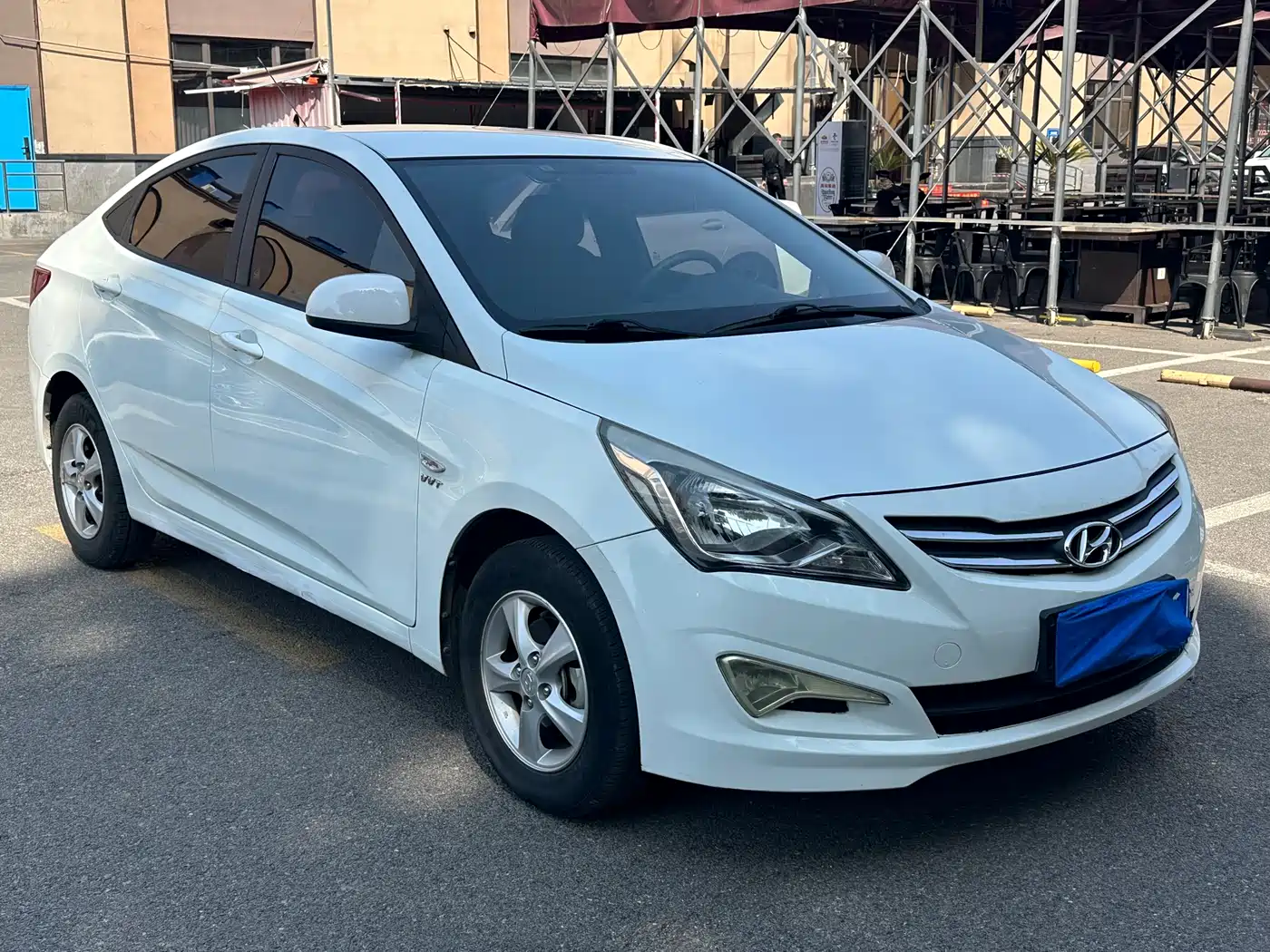 Hyundai Verna 2016 1.4L Manual Smart GLS фото 3
