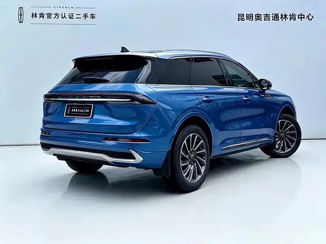 Lincoln Adventurer 2023 2.0T 4WD Zunya Edition — фото 4