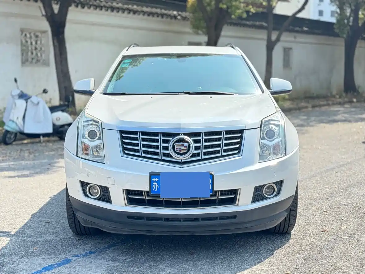 Cadillac SRX 2015 3.0L Comfort фото 2