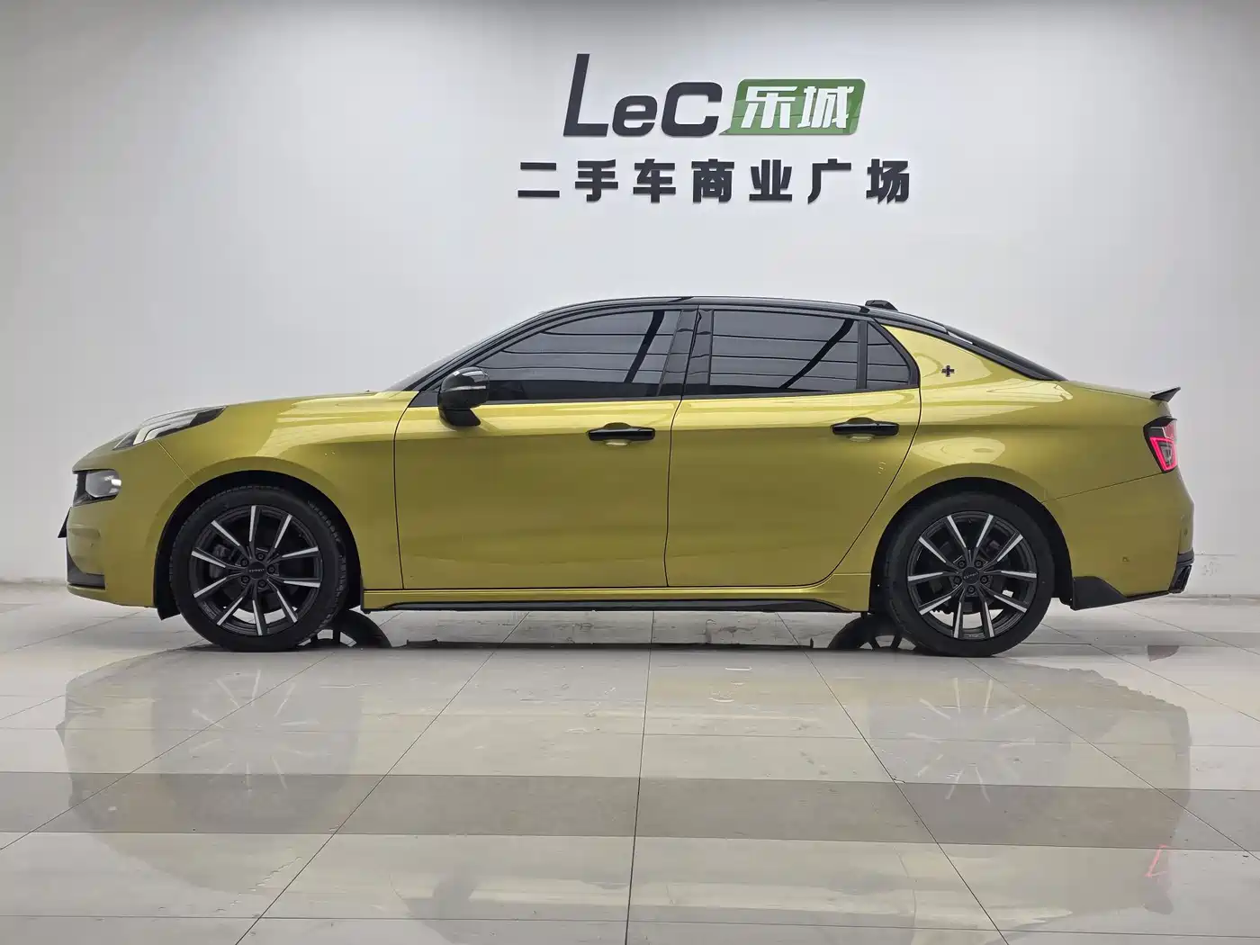 Lynk & Co 03 2020 03+ 2.0TD Auto Wind Master Edition фото 11