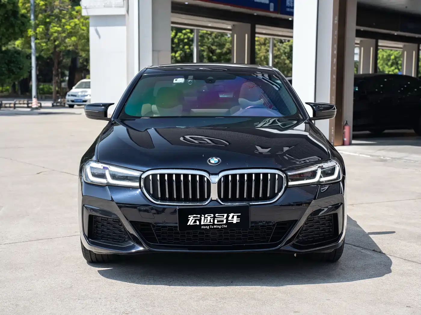 BMW 5 Series (Import) 2021 530i M Sport Package фото 2