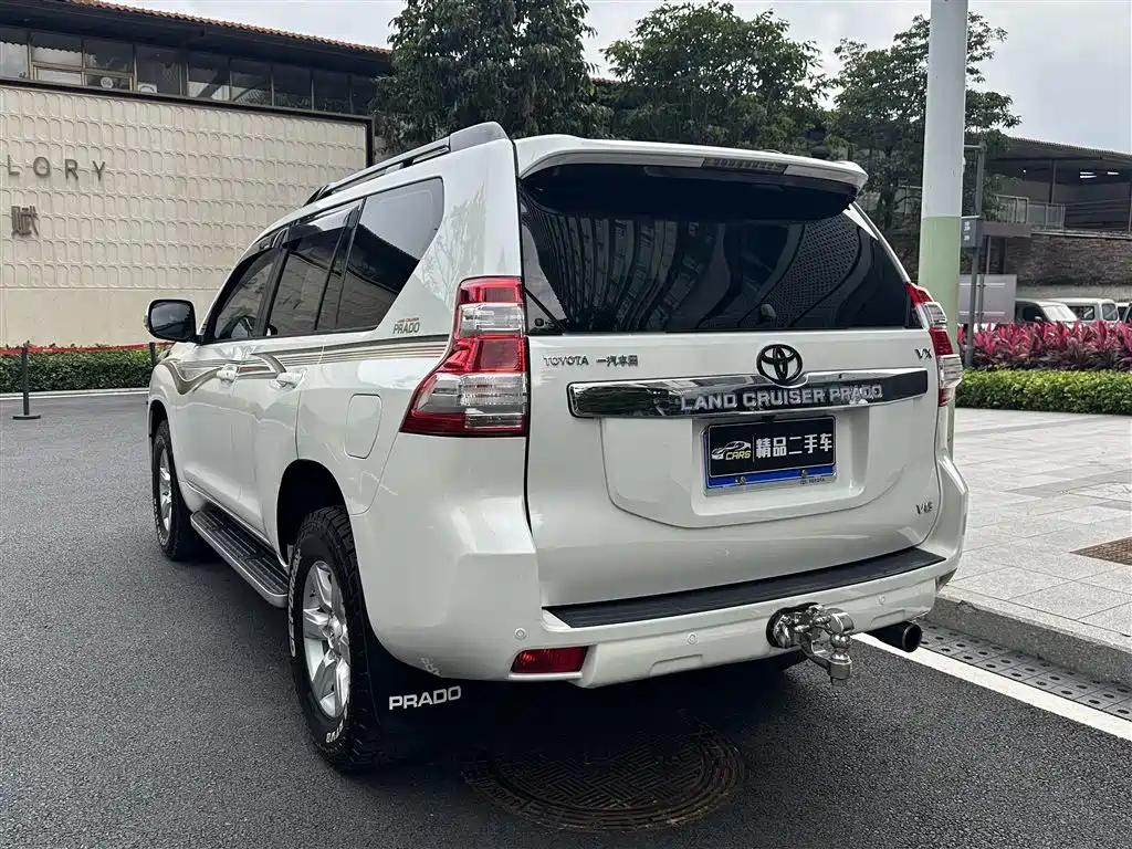 Toyota Prado 2016 3.5L Auto TX-L фото 9