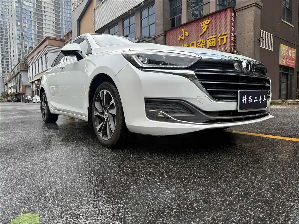 BAIC Beijing U7 2020 2019 1.5T CVT Elite Edition China V