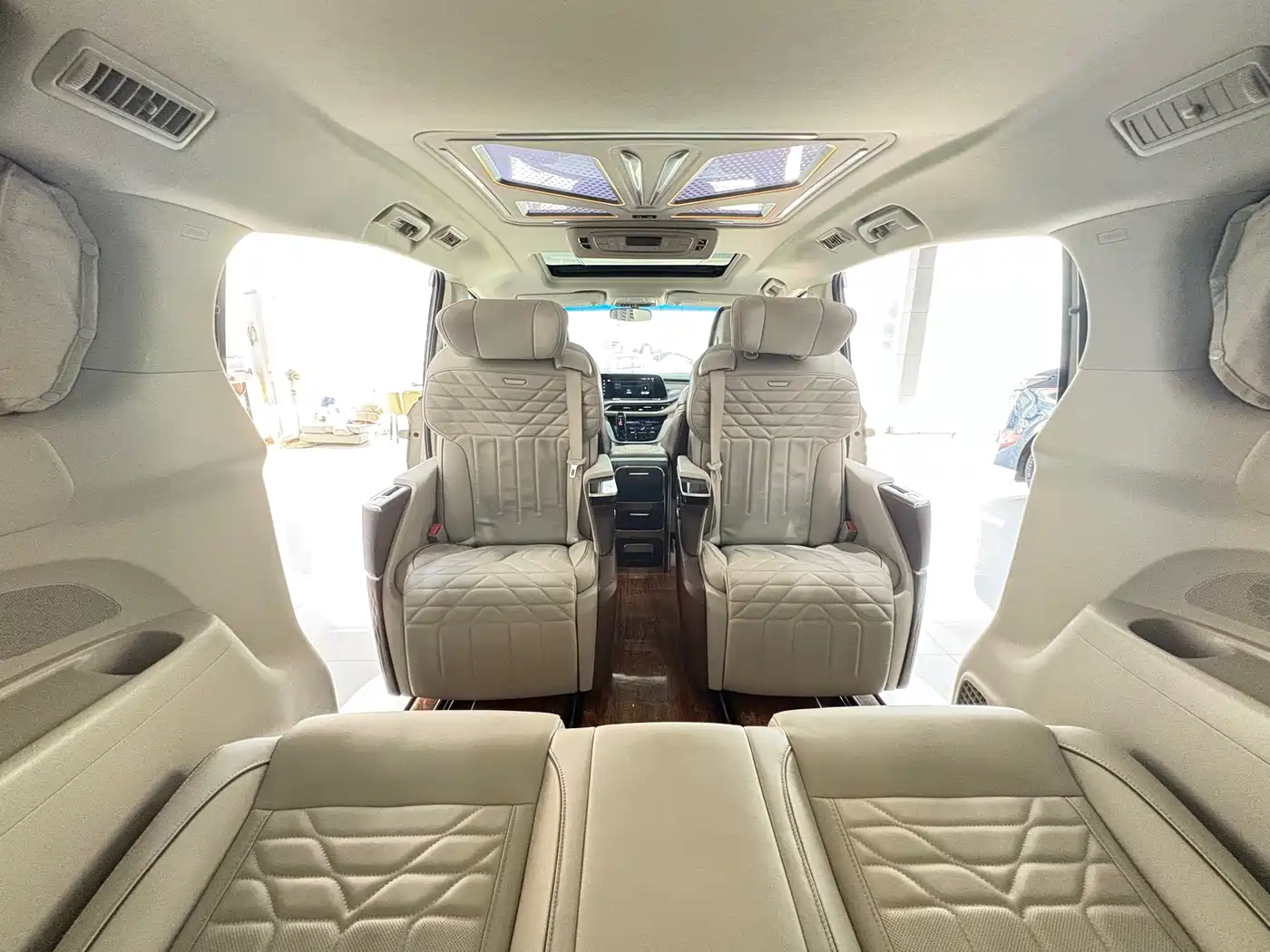 Buick GL8 2022 ES Landmark 653T Comfort фото 17
