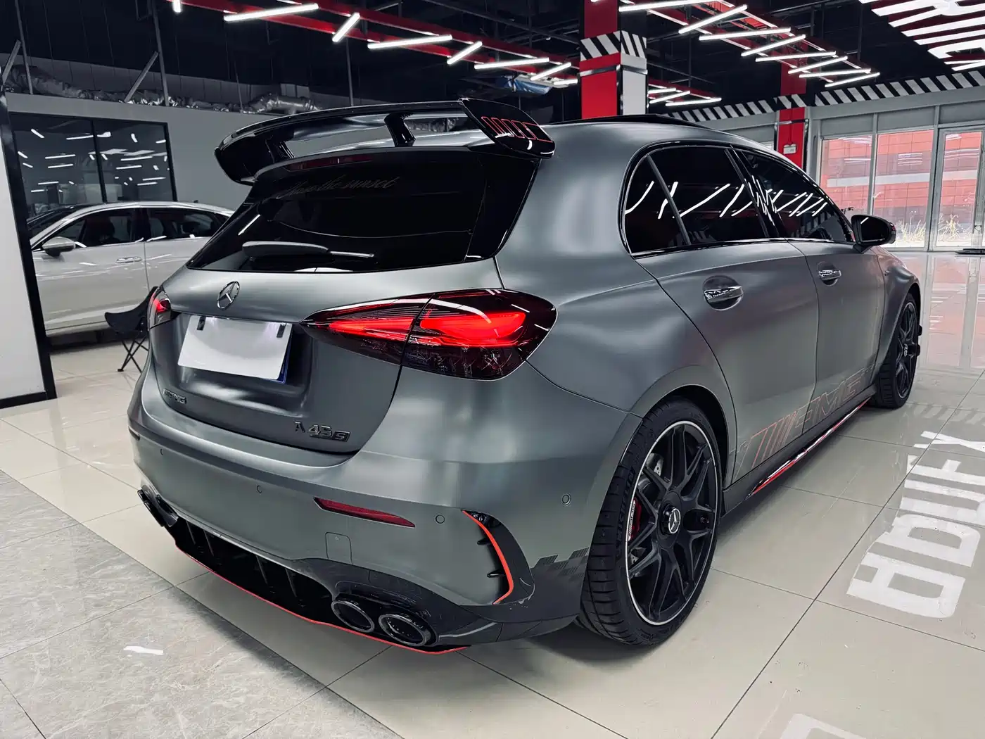 Mercedes-Benz A-Class AMG (Import) 2024 AMG A 45 S 4MATIC+ Ignition Special Edition фото 18
