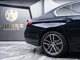 Фото 5 - BMW 5 Series New Energy