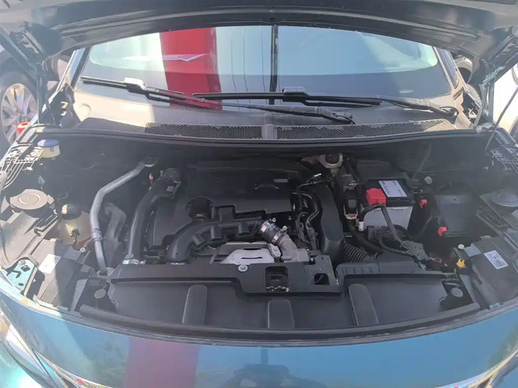 Peugeot 5008 2017 350THP 5-Seat Elite Edition фото 20