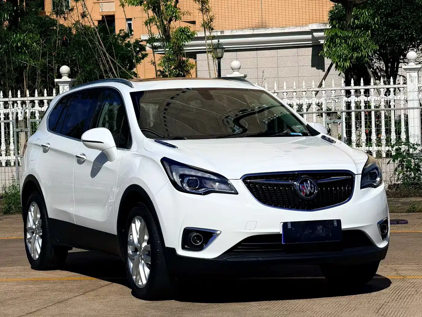 Buick Envision Plus 2018 28T 4WD Elite фото 3