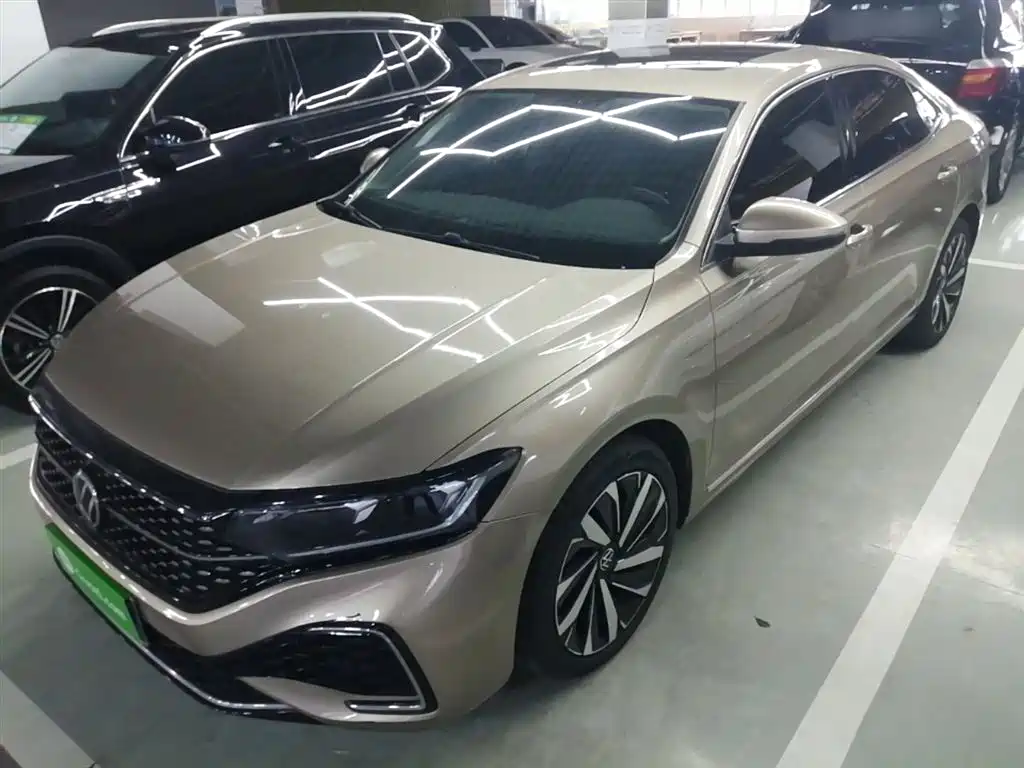Volkswagen Passat 2022 330TSI Starlight Elite Edition