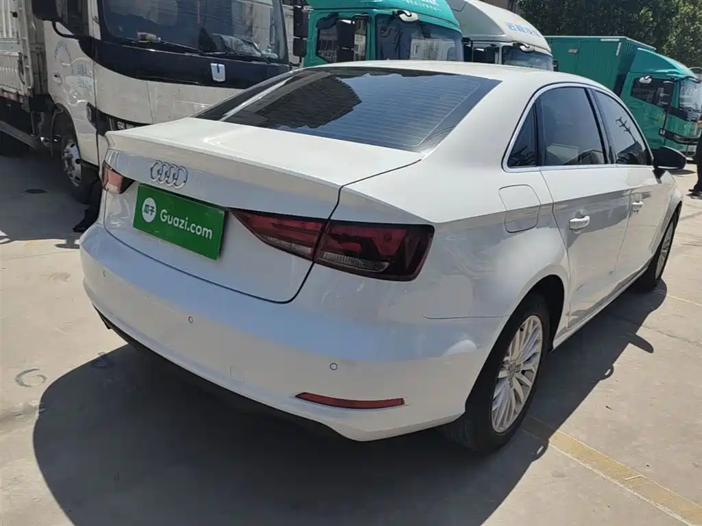 Audi A3 2016 Limousine 35 TFSI Progressive фото 7