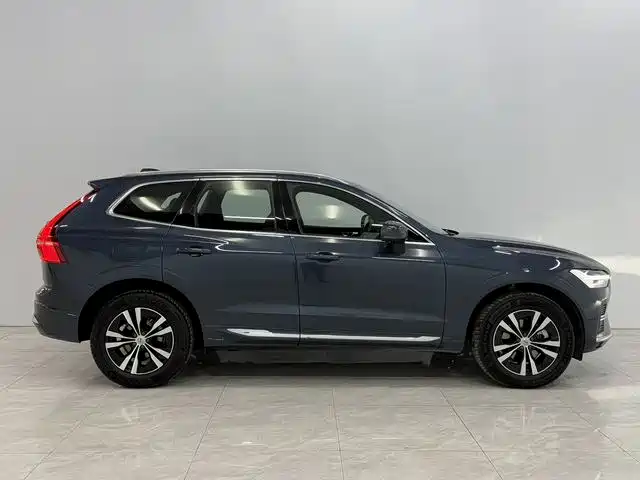 Фото 8 - Volvo XC60